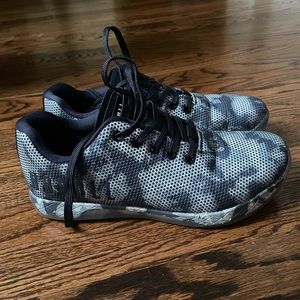 EUC NoBull Ink Tye Dye original trainers, size 9 women’s with extra laces